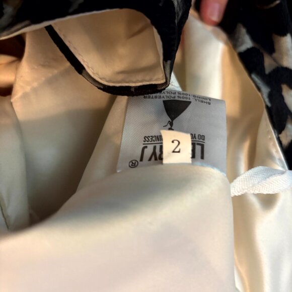 LEVORY J Black Floral Lace Fit & Flare Cocktail Dress – Women’s Size 2 - Picture 7 of 10